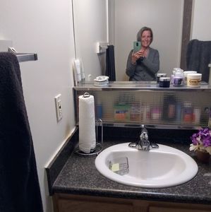 Meet your Posher, Michele